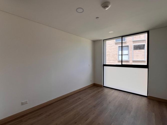 Apartamento de 3 alcobas en arriendo en Llano Grande, Rionegro, 140 m² · foto 5 de 15