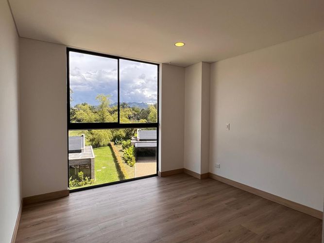 Apartamento de 3 alcobas en arriendo en Llano Grande, Rionegro, 140 m² · foto 11 de 15