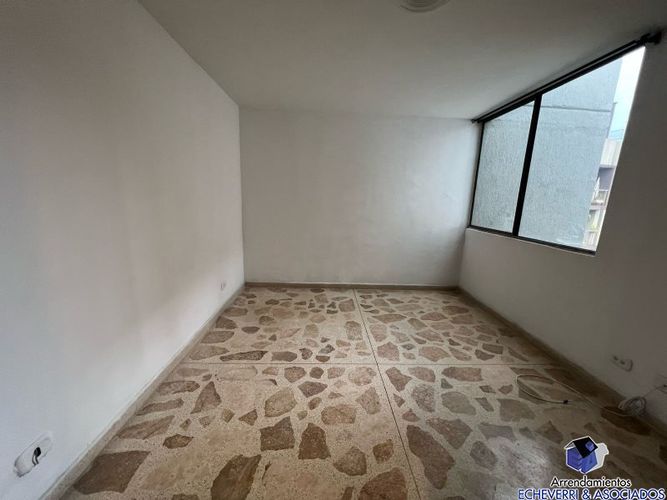 Apartamento de 2 alcobas en venta en Mayorca, Sabaneta, 74 m² · foto 8 de 11