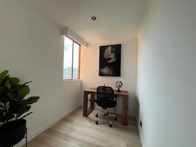 Apartamento de 3 alcobas en arriendo en El Poblado, Medellín, 87 m² · foto 13 de 17