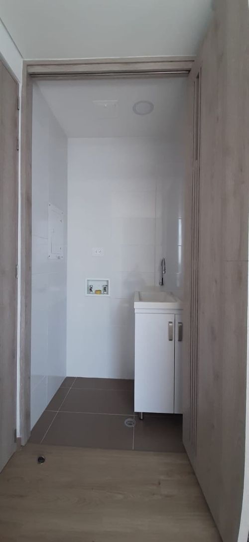 Apartaestudio en venta en Las Nieves, Bogotá, 95 m² · foto 4 de 8