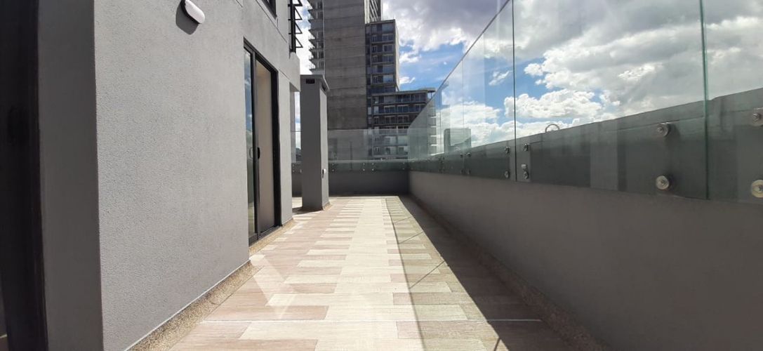 Apartaestudio en venta en Las Nieves, Bogotá, 95 m² · foto 6 de 8