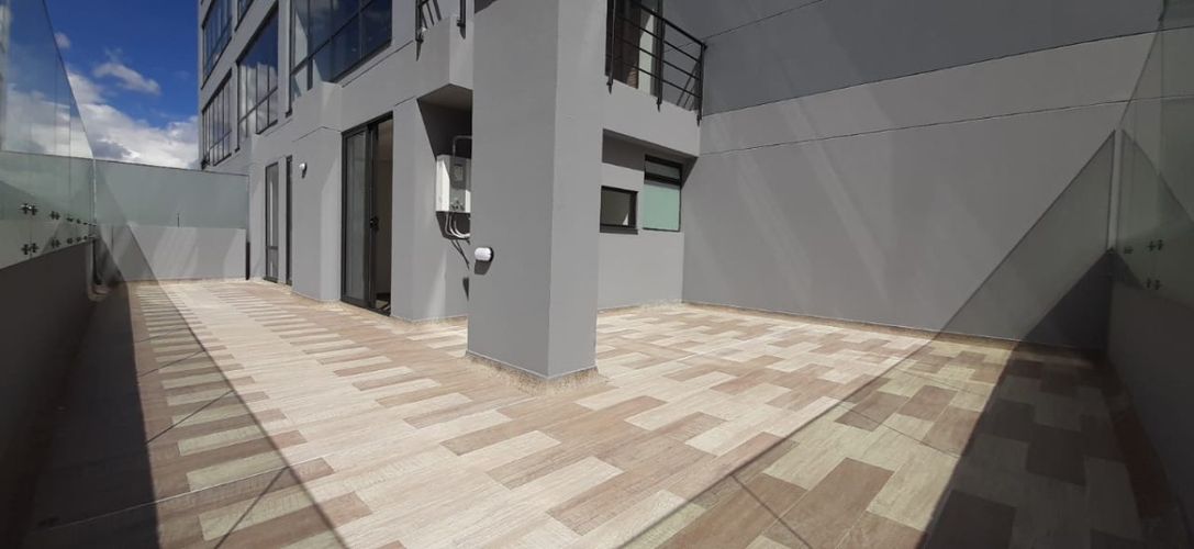 Apartaestudio en venta en Las Nieves, Bogotá, 95 m² · foto 7 de 8