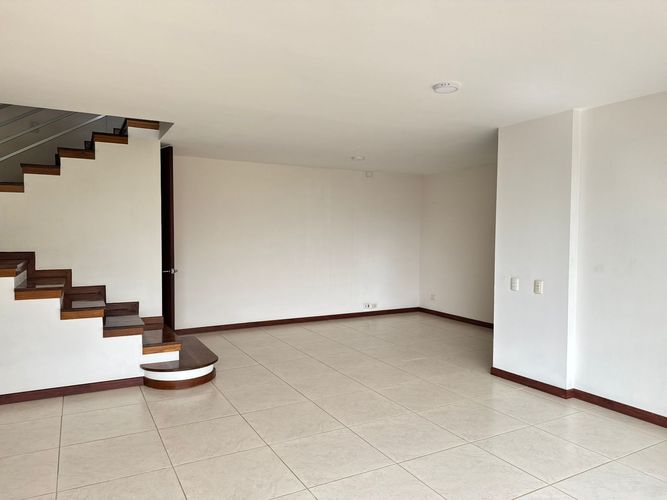 Apartamento de 3 alcobas en arriendo en El Poblado, Medellín, 120 m² · foto 8 de 19
