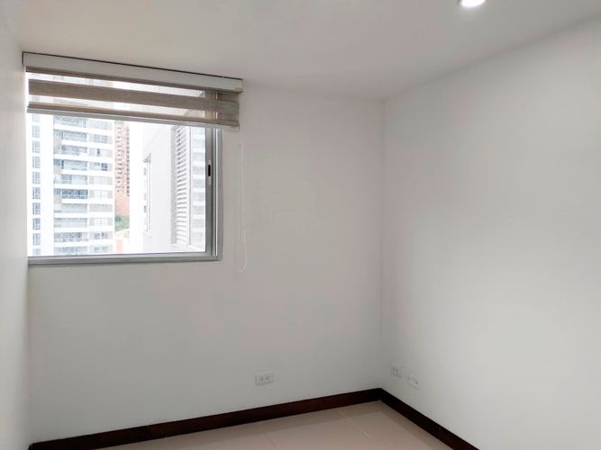 Apartamento de 3 alcobas en arriendo en El Poblado, Medellín, 79 m² · foto 8 de 18