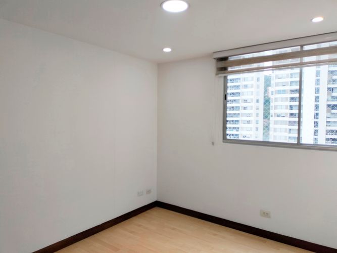 Apartamento de 3 alcobas en arriendo en El Poblado, Medellín, 79 m² · foto 11 de 18