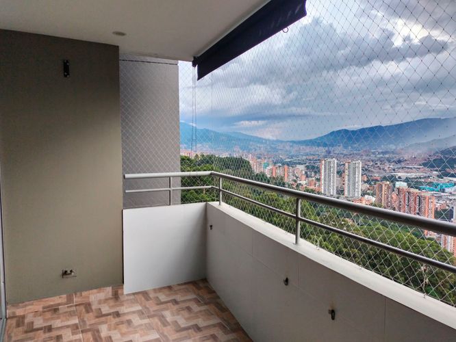 Apartamento de 3 alcobas en arriendo en El Poblado, Medellín, 79 m² · foto 18 de 18