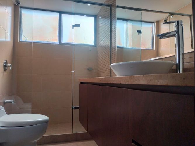 Apartamento en arriendo en El Poblado, Medellín · foto 17 de 17