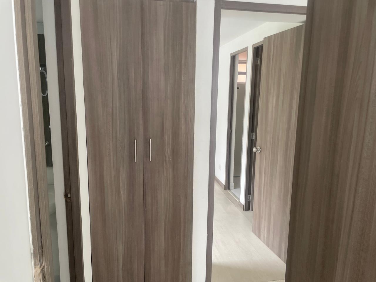 Apartamento en venta en Loma Del Esmeraldal, Envigado · foto 12 de 24