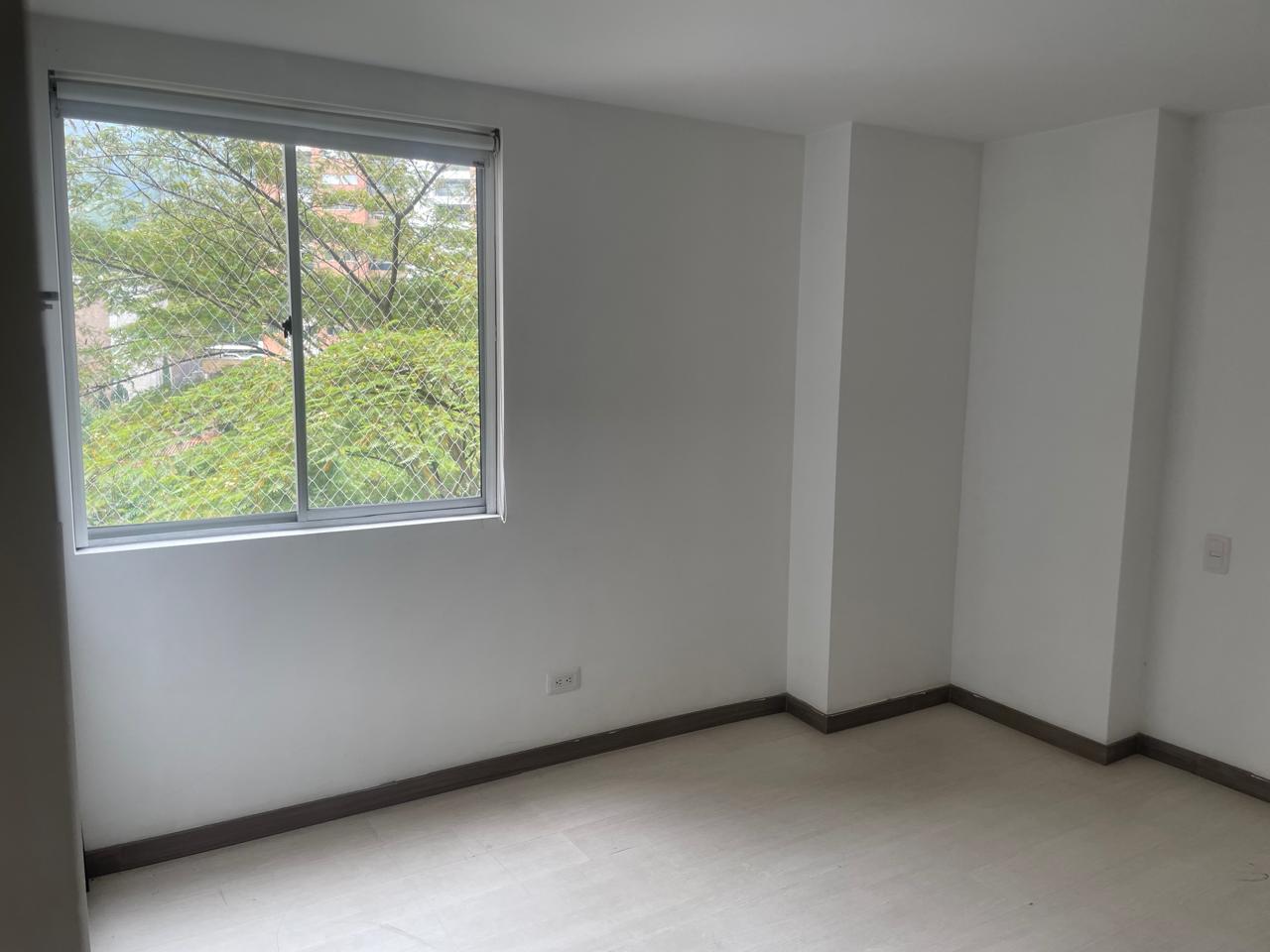 Apartamento en venta en Loma Del Esmeraldal, Envigado · foto 21 de 24