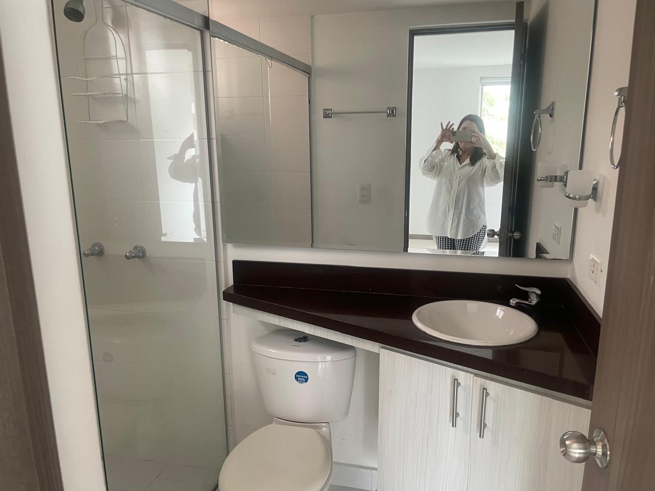 Apartamento en venta en Loma Del Esmeraldal, Envigado · foto 23 de 24