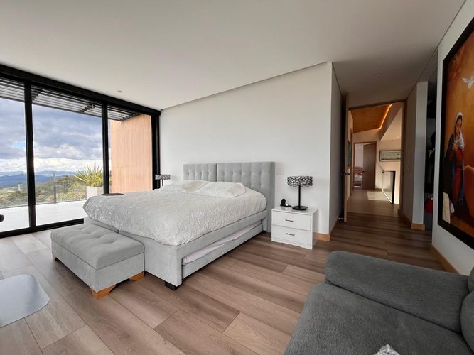 Casa de 4 alcobas en venta en Loma Del Escobero, Envigado, 500 m² · foto 9 de 20