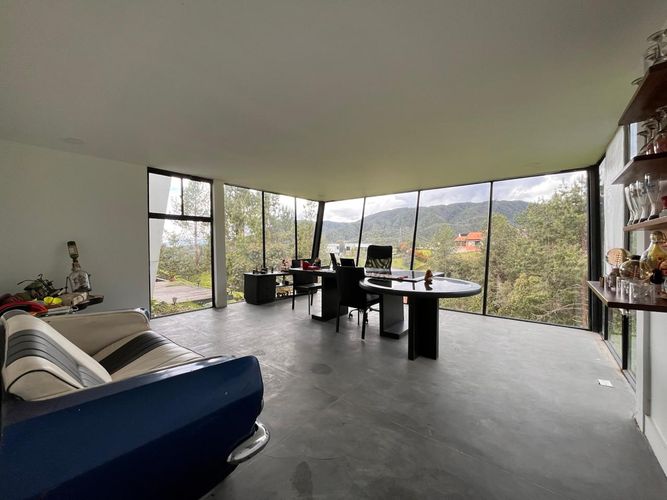 Casa de 3 alcobas en venta en Escobero, Envigado, 500 m² · foto 8 de 18