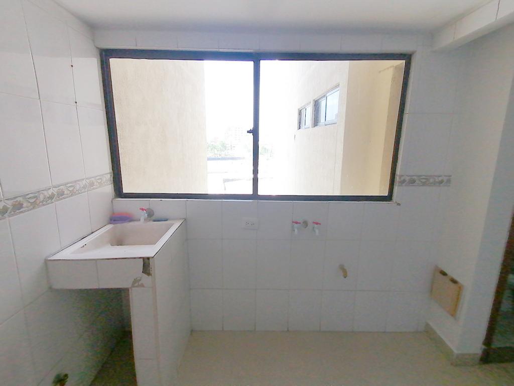 Apartamento en venta en Altos Del Limon, Barranquilla · foto 4 de 10