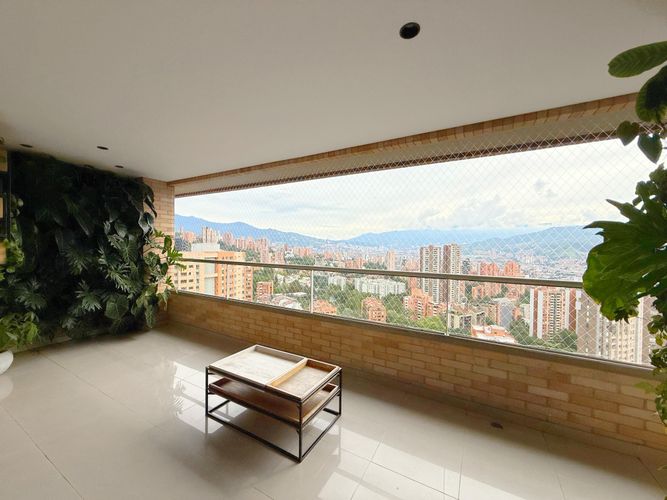 Apartamento de 3 alcobas en venta en Manila, Medellín, 156 m² · foto 18 de 19