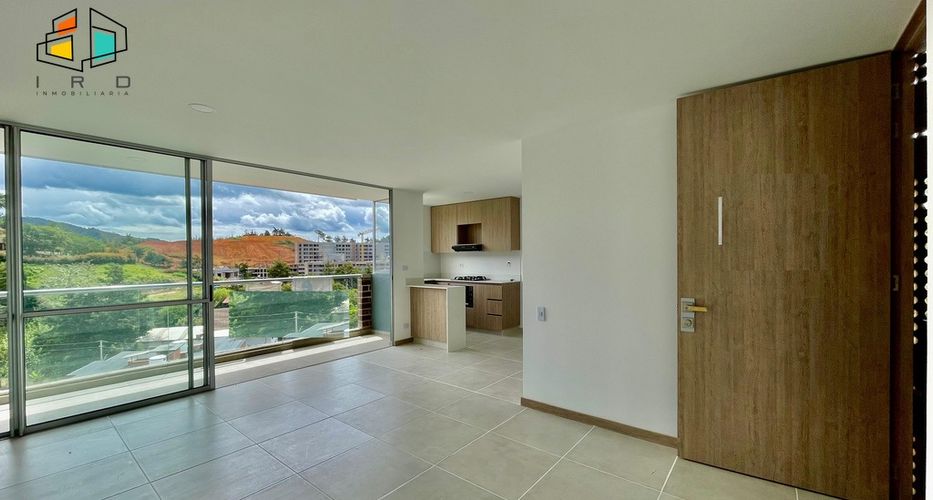 Apartamento de 2 alcobas en venta en La Ceja, 68 m² · foto 2 de 21