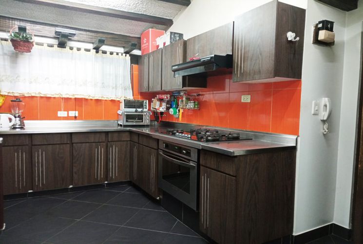 Casa en venta en La Carolina, Bogotá · foto 2 de 15