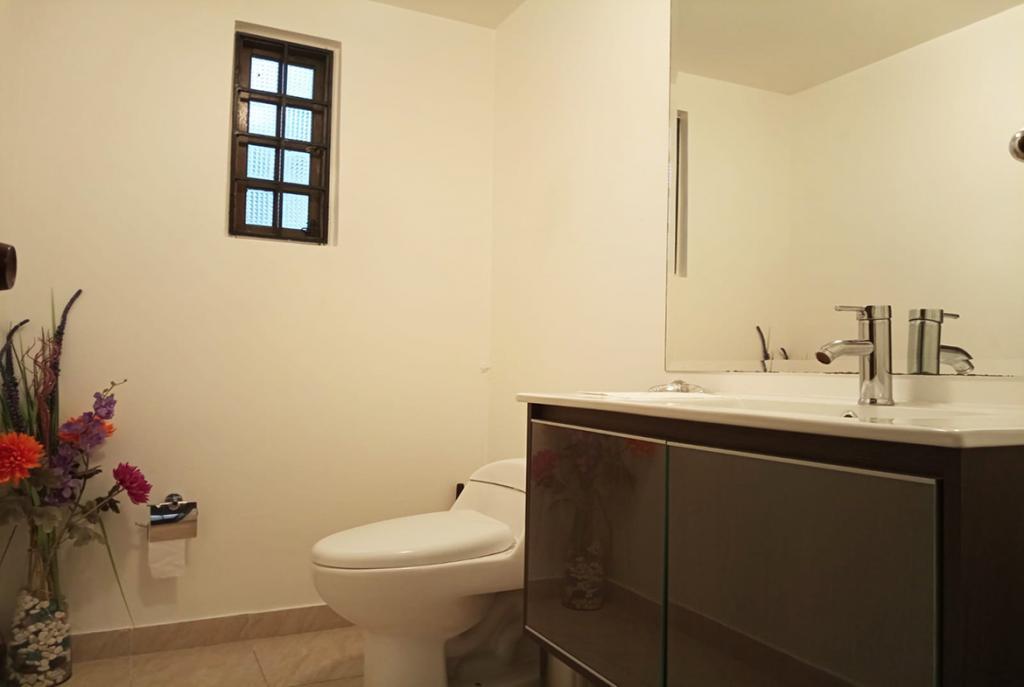 Casa en venta en La Carolina, Bogotá · foto 6 de 15