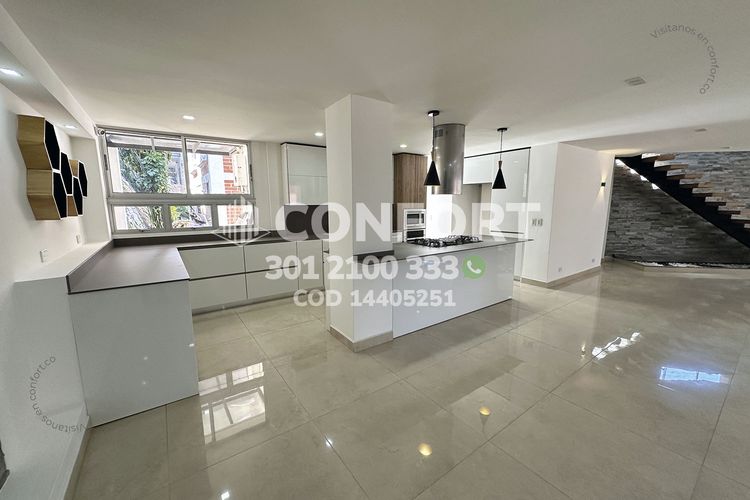 Casa de 3 alcobas en arriendo en Loma Del Indio, Medellín, 260 m² · foto 7 de 24