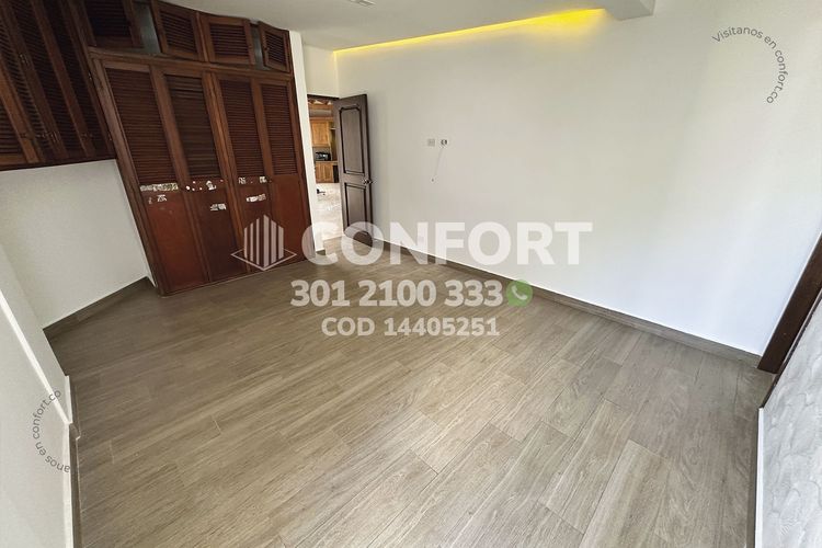 Casa de 3 alcobas en arriendo en Loma Del Indio, Medellín, 260 m² · foto 17 de 24