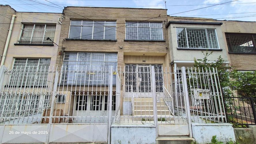 Casa de 4 alcobas en venta en La Salle, Bogotá, 170 m² · foto 4 de 24