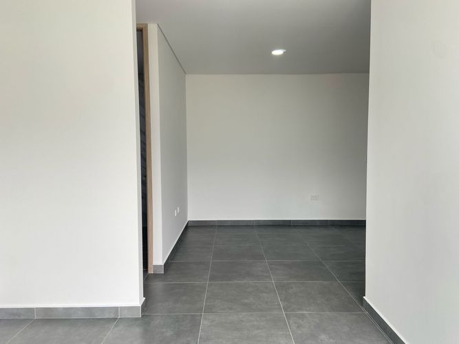 Apartamento de 2 alcobas en venta en La Doctora, Sabaneta, 70 m² · foto 9 de 20
