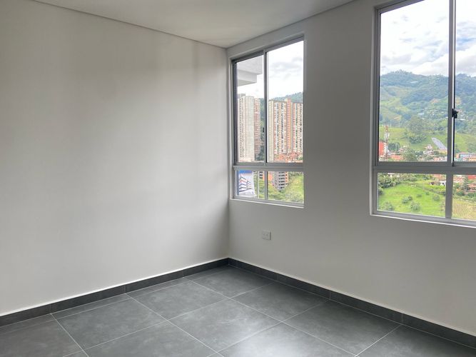 Apartamento de 2 alcobas en venta en La Doctora, Sabaneta, 70 m² · foto 15 de 20