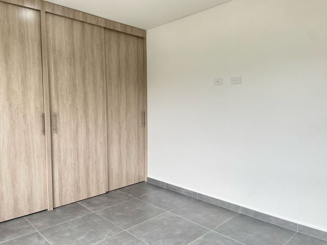 Apartamento de 2 alcobas en venta en La Doctora, Sabaneta, 70 m² · foto 16 de 20