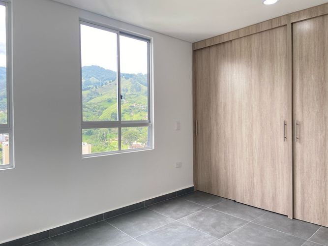 Apartamento de 2 alcobas en venta en La Doctora, Sabaneta, 70 m² · foto 17 de 20