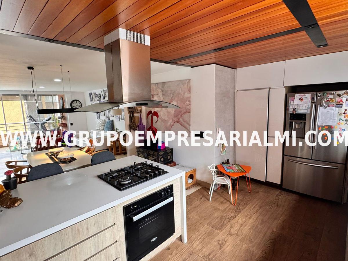 Apartamento en venta en Laureles, Medellín 3