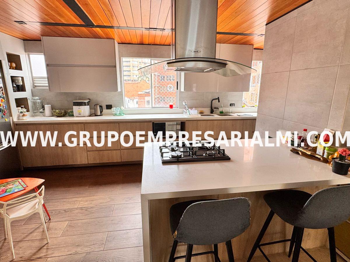 Apartamento en venta en Laureles, Medellín 5