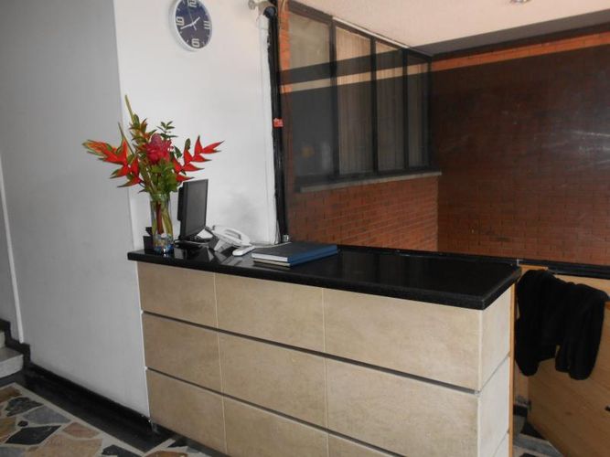 Apartaestudio en venta en Chapinero Central, Bogotá, 32 m² · foto 2 de 22