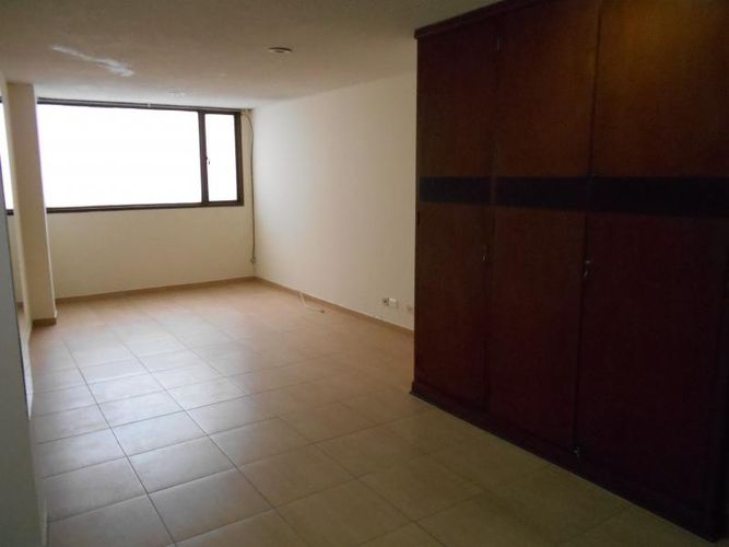 Apartaestudio en venta en Chapinero Central, Bogotá, 32 m² · foto 10 de 22