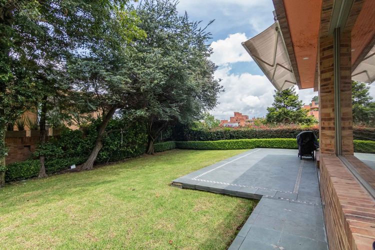 Casa de 4 alcobas en venta en Santa Ana Oriental, Bogotá, 750 m² · foto 4 de 24