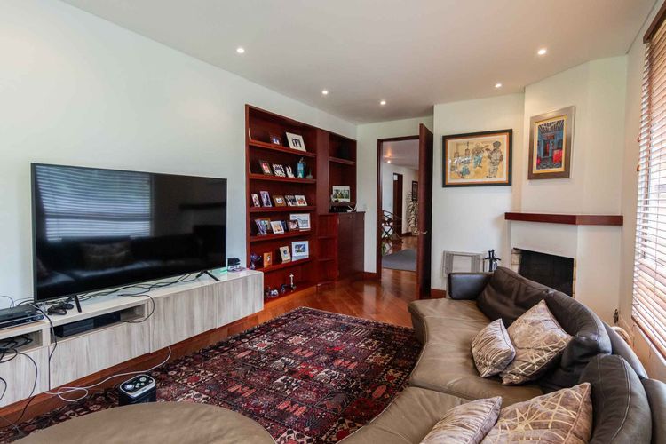 Casa de 4 alcobas en venta en Santa Ana Oriental, Bogotá, 750 m² · foto 15 de 24
