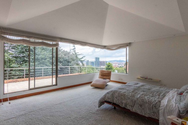 Casa de 4 alcobas en venta en Santa Ana Oriental, Bogotá, 750 m² · foto 16 de 24