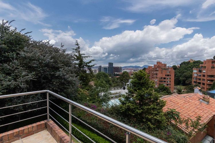 Casa de 4 alcobas en venta en Santa Ana Oriental, Bogotá, 750 m² · foto 18 de 24