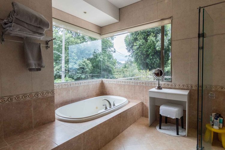 Casa de 4 alcobas en venta en Santa Ana Oriental, Bogotá, 750 m² · foto 21 de 24