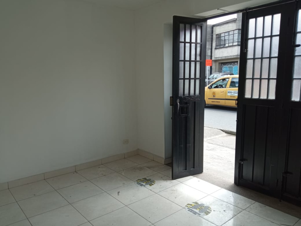 Casa en venta en Muequeta, Bogotá · foto 16 de 24
