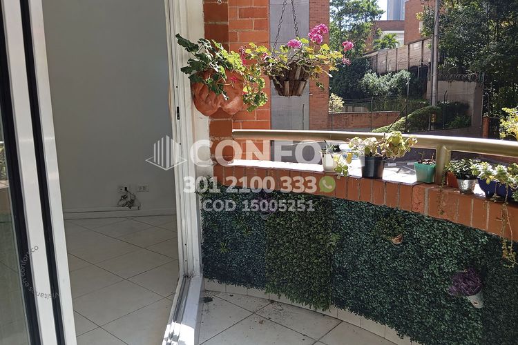 Apartamento de 2 alcobas en arriendo en Los Balsos, Medellín, 95 m² · foto 5 de 24