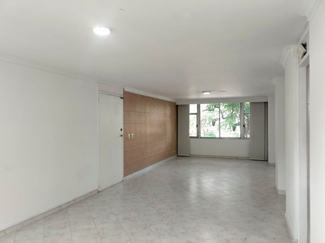 Apartamento de 3 alcobas en arriendo en El Poblado, Medellín, 147 m² · foto 9 de 19