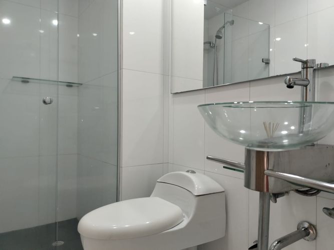 Apartamento de 3 alcobas en arriendo en El Poblado, Medellín, 147 m² · foto 12 de 19