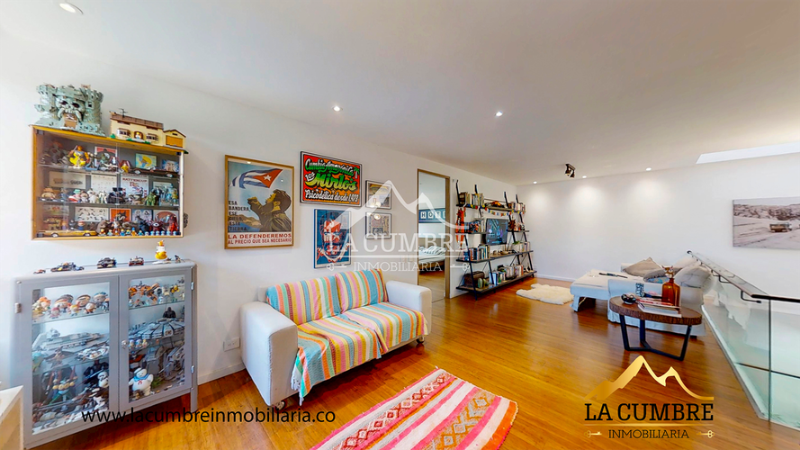 Casa de 3 alcobas en venta en San Lucas, Envigado, 304 m² · foto 12 de 20