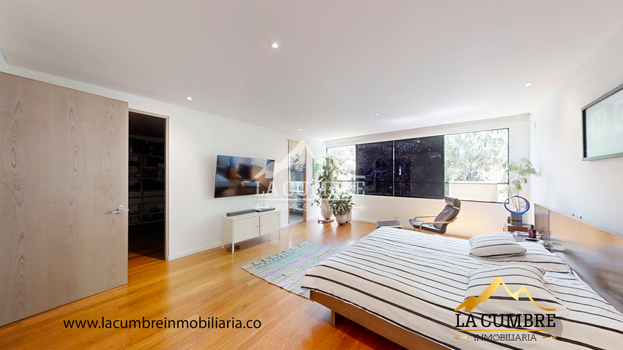 Casa de 3 alcobas en venta en San Lucas, Envigado, 304 m² · foto 14 de 20