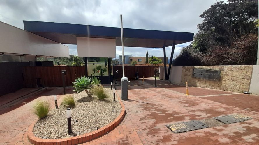 Lote en venta en Yerbabonita Bosque Nativo, Sopó, 2080 m² · foto 19 de 24