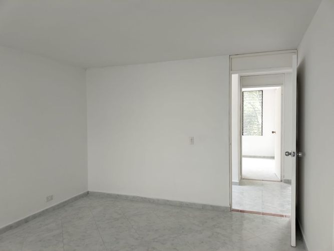 Apartamento de 4 alcobas en arriendo en El Poblado, Medellín, 147 m² · foto 6 de 17