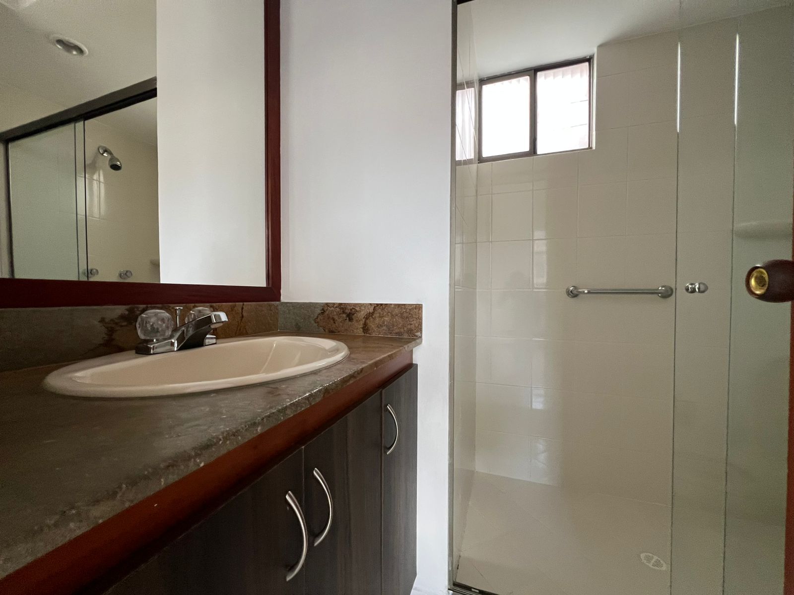 Apartamento en arriendo en La Orquidea, Envigado · foto 16 de 16