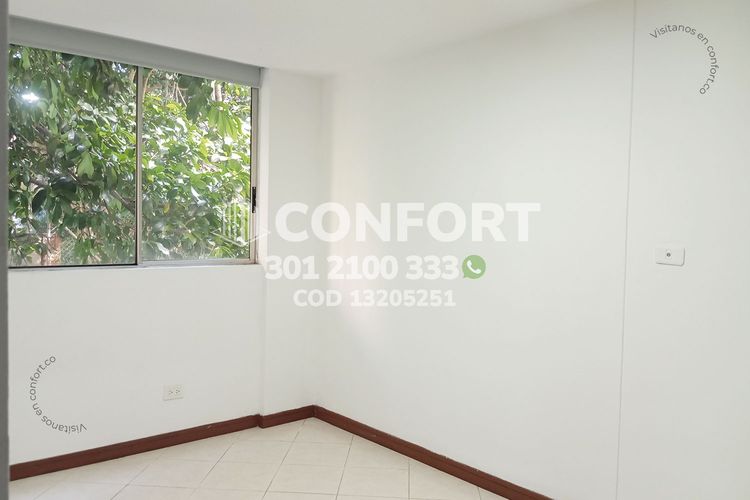 Apartamento de 3 alcobas en arriendo en Los Balsos, Medellín, 82 m² · foto 13 de 24
