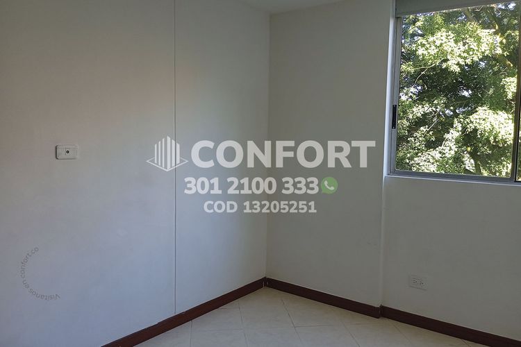 Apartamento de 3 alcobas en arriendo en Los Balsos, Medellín, 82 m² · foto 19 de 24