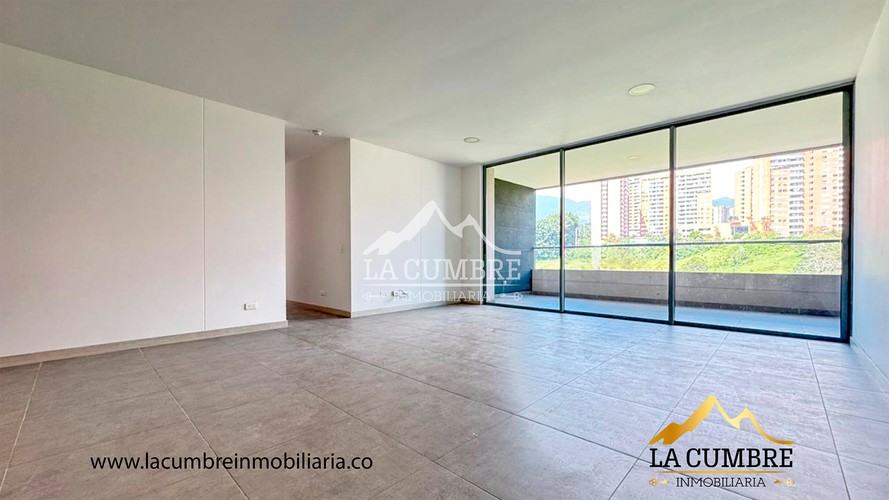 Apartamento de 3 alcobas en arriendo en Loma Del Escobero, Envigado, 125 m² · foto 3 de 17